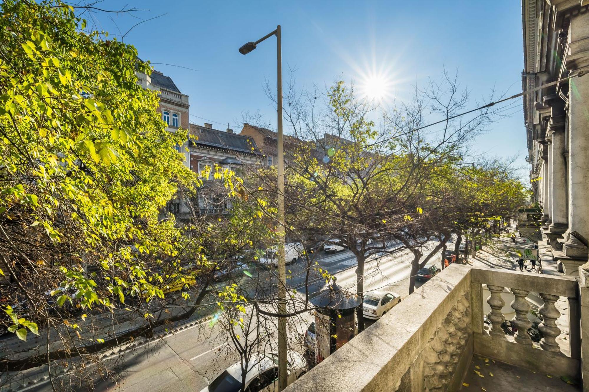 Grand Avenue Apartment Budapest Esterno foto